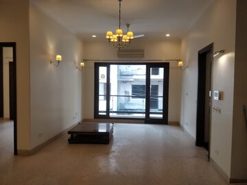 4 BHK Apartment For Rent in Defence Colony