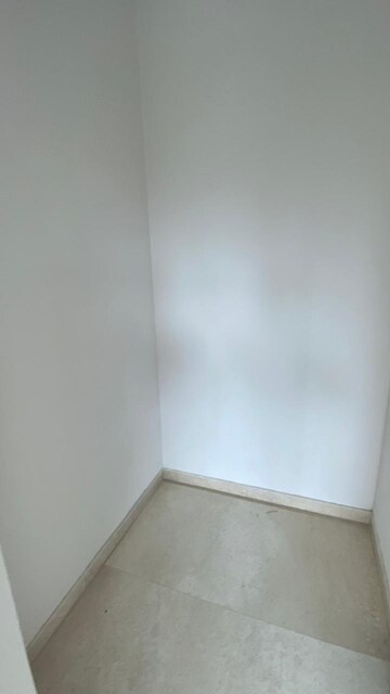 Room in 3 BHK Apartment at Adani Ten BKC, Bandra East – for Rent