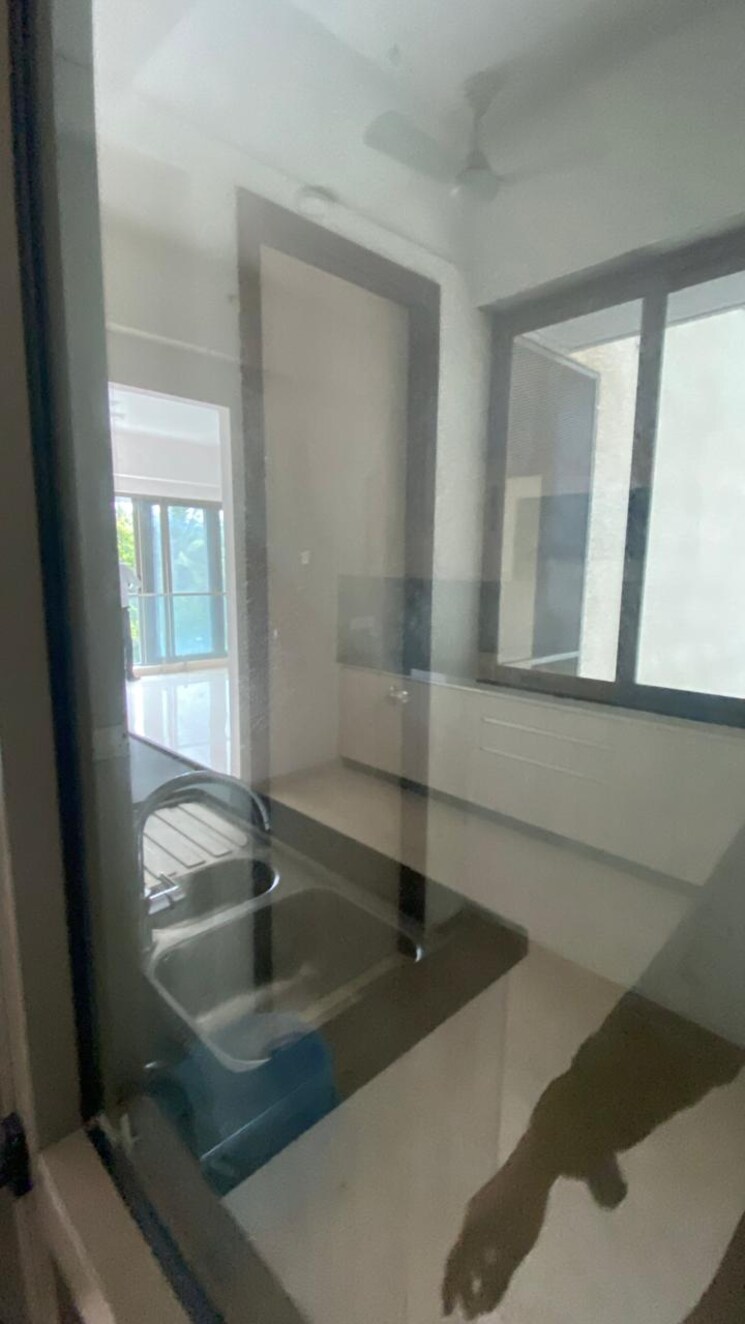Bathroom, adani-ten-bkc 3 Bedroom 1389 Sq.Ft. Apartment In Bandra East Mumbai 9488035