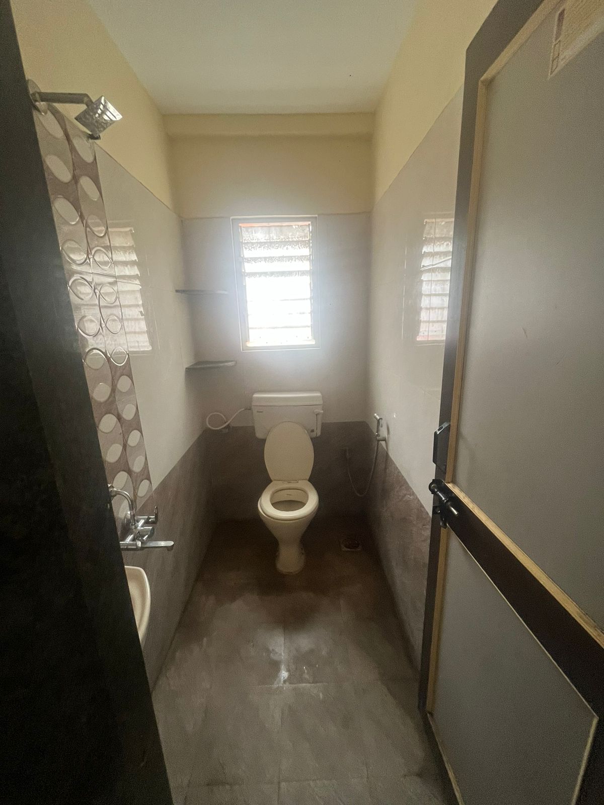 1.5 BHK + Servant Room 580 Sq.Ft. Apartment in Aurum Elementto