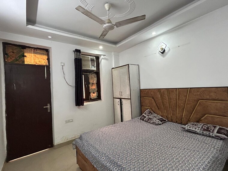 Bedroom, saket 3 Bedroom 1300 Sq.Ft. Builder Floor In Saket Delhi 9488117