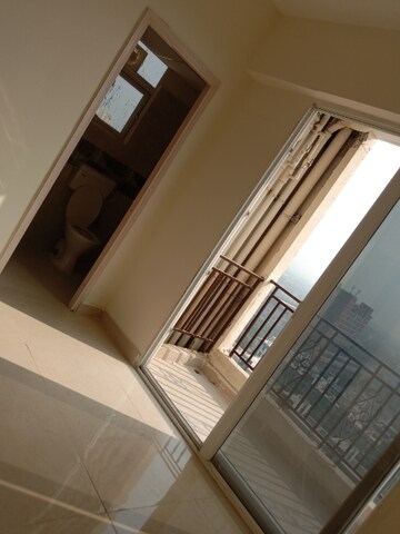 Staircase in 2 BHK Apartment at Signature Global Prime, Sector 63a – for Rent