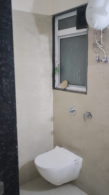 Room in 2 BHK Apartment at Vaibhavlaxmi Royal Stone, Vikhroli East – for Rent