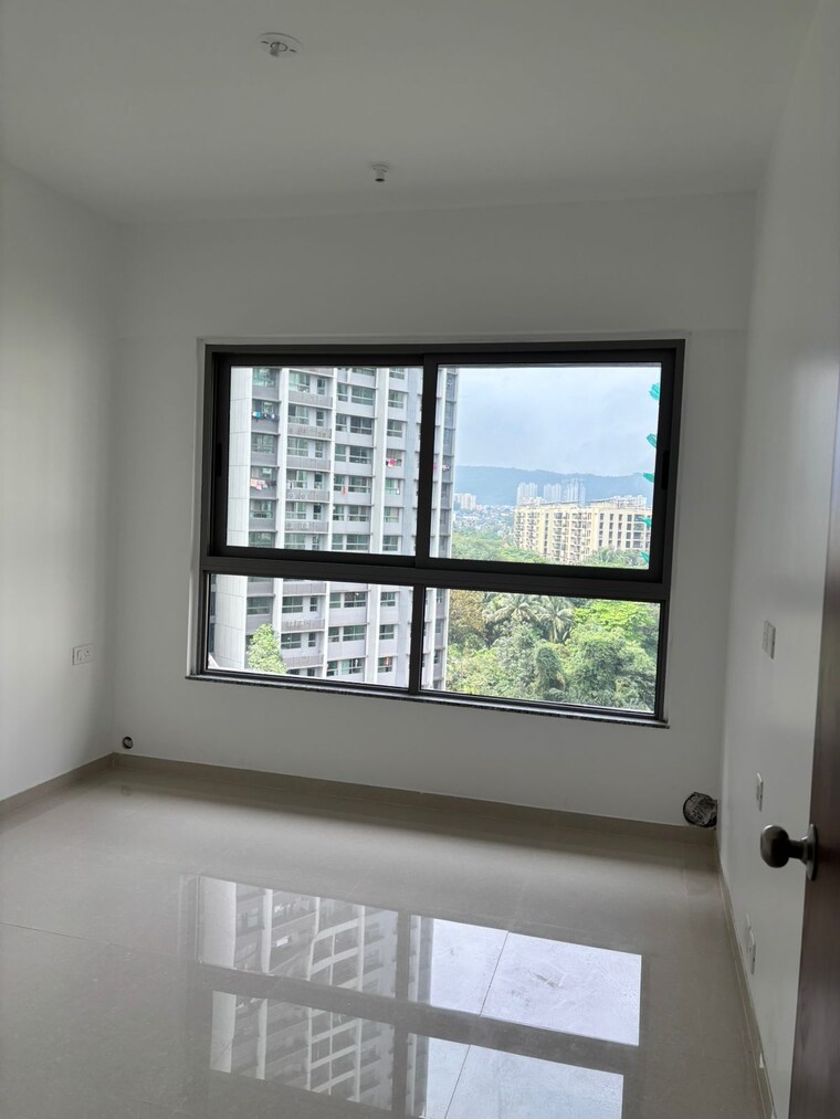 Room, kalpataru-immensa 2 Bedroom 665 Sq.Ft. Apartment In Kolshet Road Thane 9488140