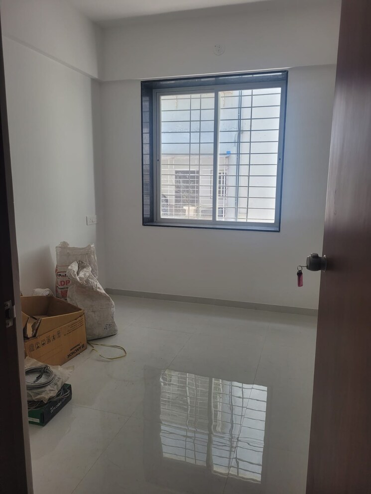 Room, sun-city 2.5 Bedroom 1250 Sq.Ft. Apartment In Sinhagad Road Pune 9488130