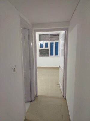 2 BHK Apartment For Rent in Rail Vihar Sector 30, Sector 30