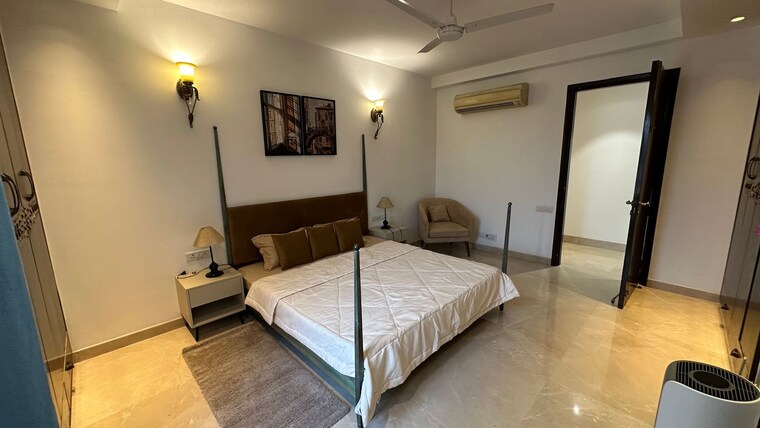 Bedroom, defence colony 3 Bedroom 2700 Sq.Ft. Apartment In Defence Colony Delhi 9488136