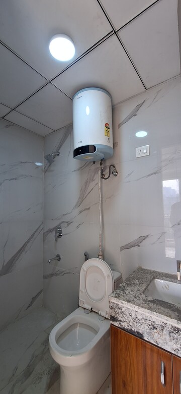 Bathroom in 2.5 BHK Builder Floor at Smart World Gems, Sector 89 – for Rent