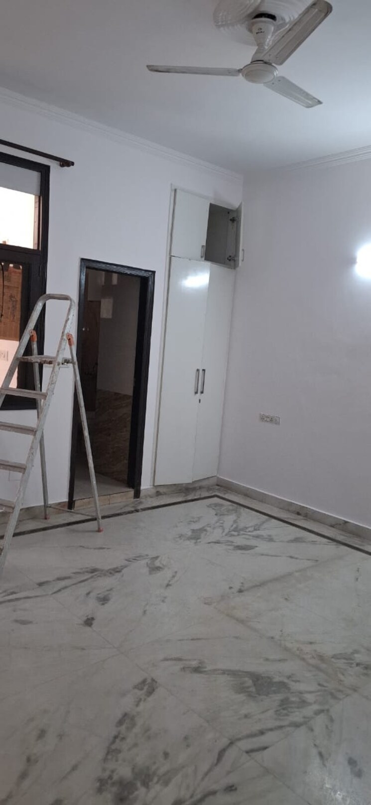 Room, sector 19 2 Bedroom 1200 Sq.Ft. Builder Floor In Sector 19 Noida 9488235