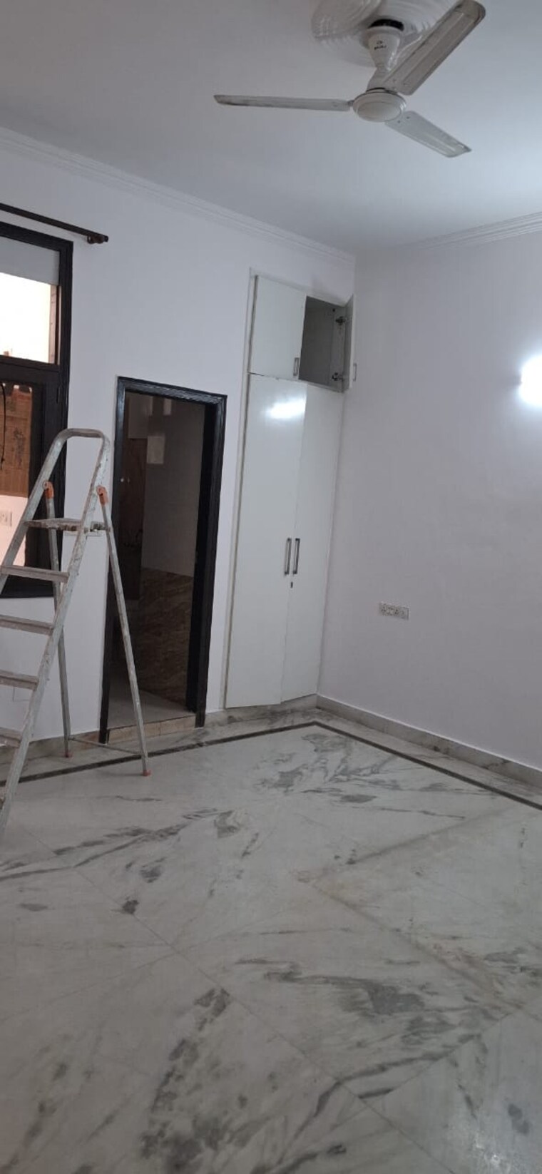 Room, sector 19 2 Bedroom 1200 Sq.Ft. Builder Floor In Sector 19 Noida 9488235