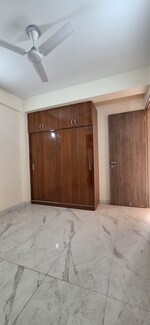 3.5 BHK + Extra Room 1494 Sq.Ft. Builder Floor in Smart World Gems