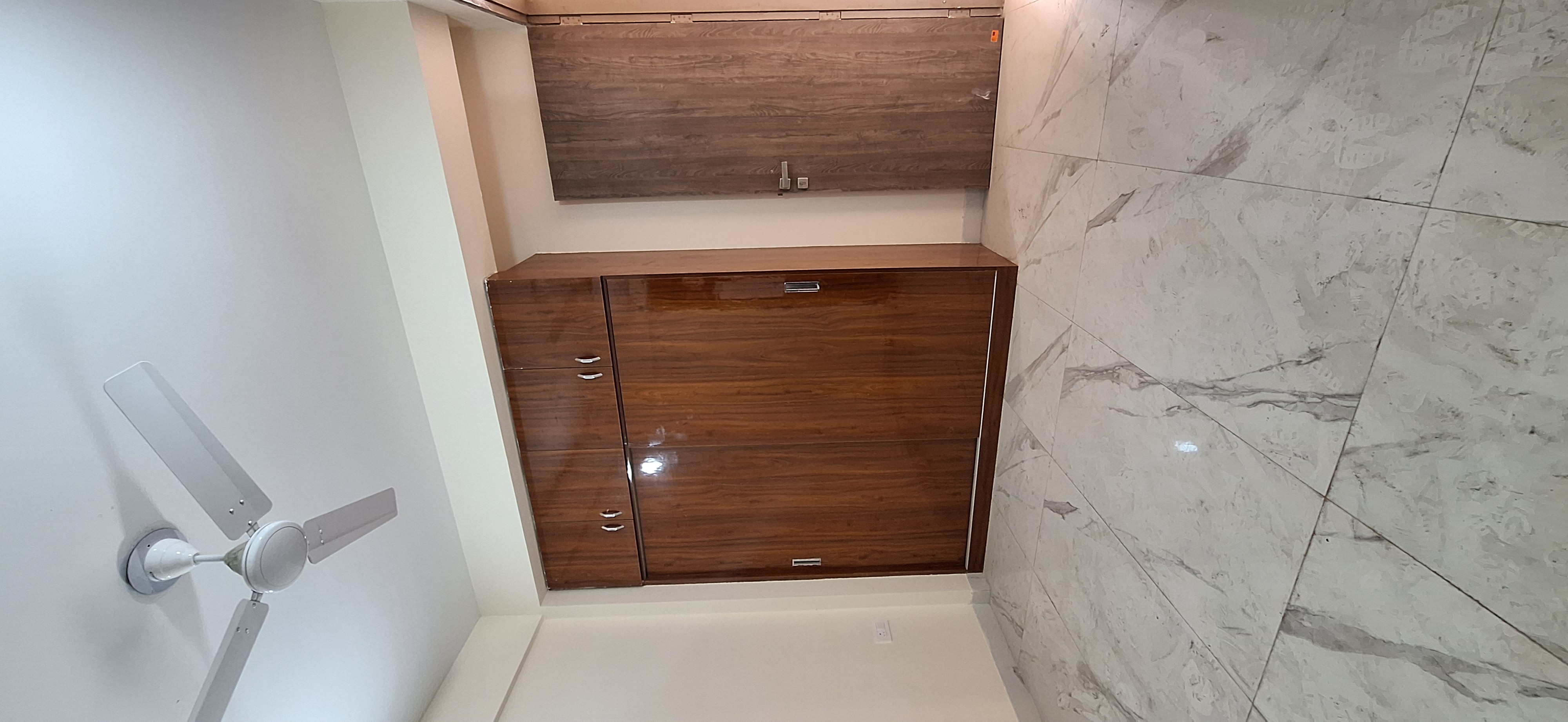 3.5 BHK + Extra Room Builder Floor For Rent in Smart World Gems