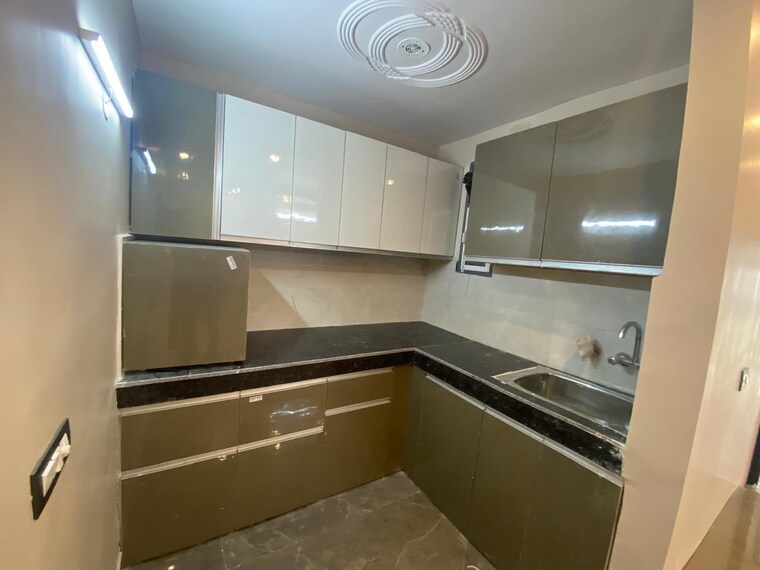 Kitchen, sector 51 3 Bedroom 2000 Sq.Ft. Builder Floor In Sector 51 Noida 9488341