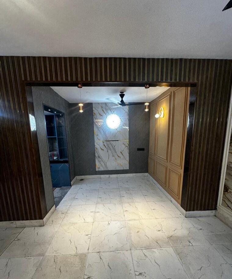 Bedroom, gupta-awas 4 Bedroom 3200 Sq.Ft. Builder Floor In Sector 43 Gurgaon 9488336