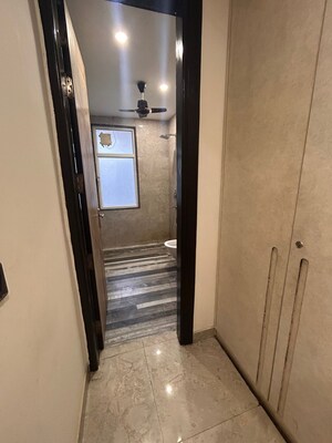 Building Lobby in 4 BHK Builder Floor at Gupta Awas, Sector 43 – for Rent