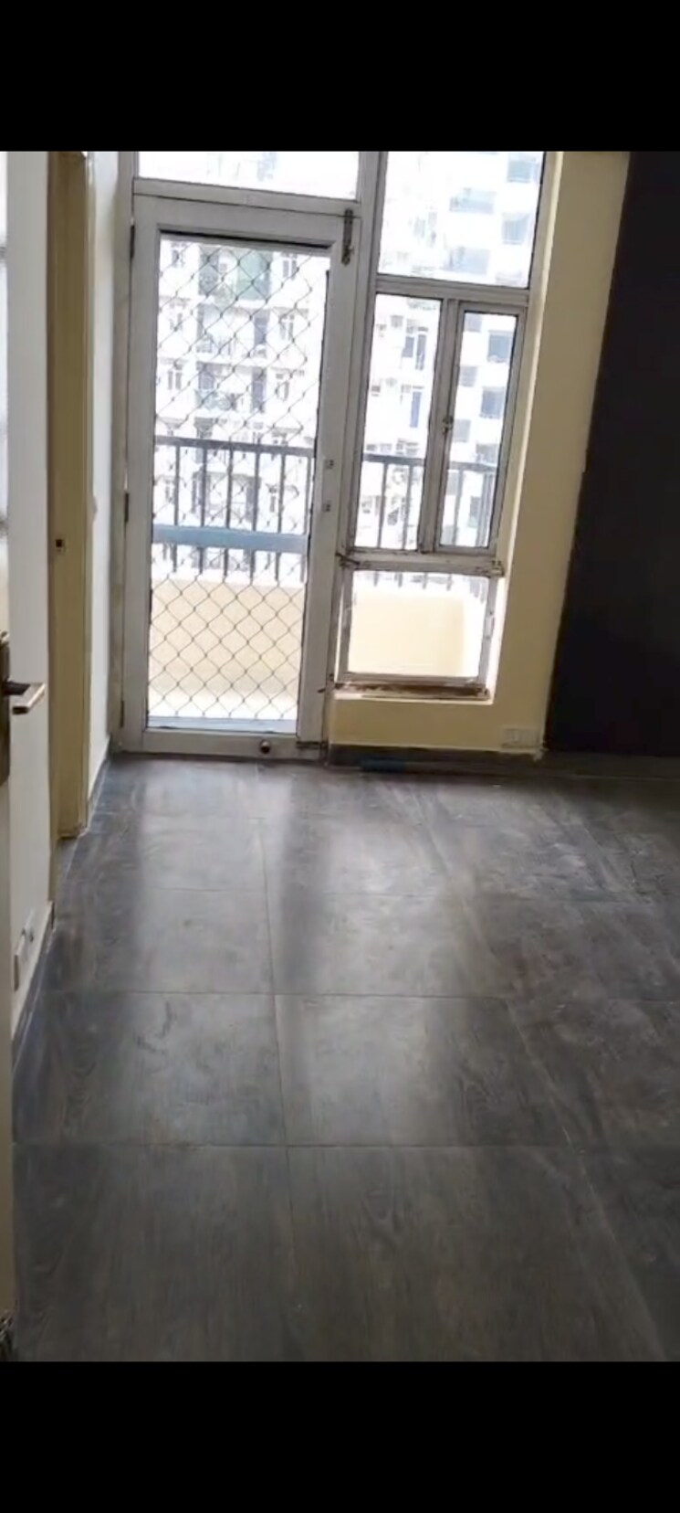 Room, gaur-city-5th-avenue 2 Bedroom 910 Sq.Ft. Apartment In Sector 4 Greater Noida Greater Noida 9488331