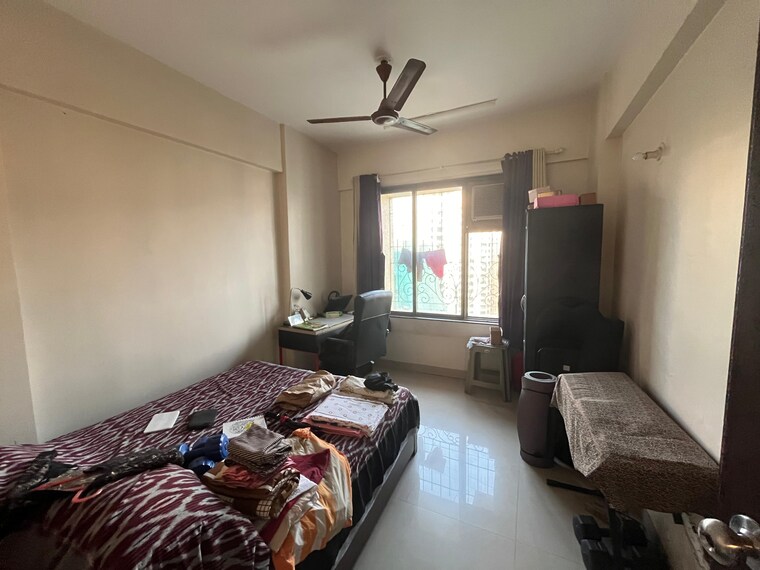 Bedroom, lake-pleasant 2 Bedroom 910 Sq.Ft. Apartment In Powai Mumbai 9488335