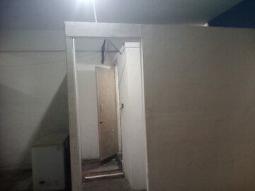 Building Lobby in  Showroom at Alkapuri – for Rent