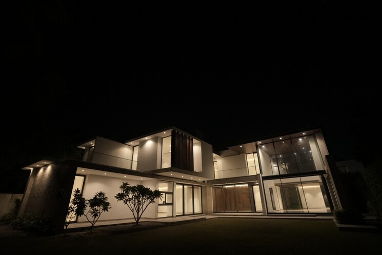 Gym, chattarpur 5 Bedroom 1713 Sq.Yd. Villa In Chattarpur Delhi 9488357