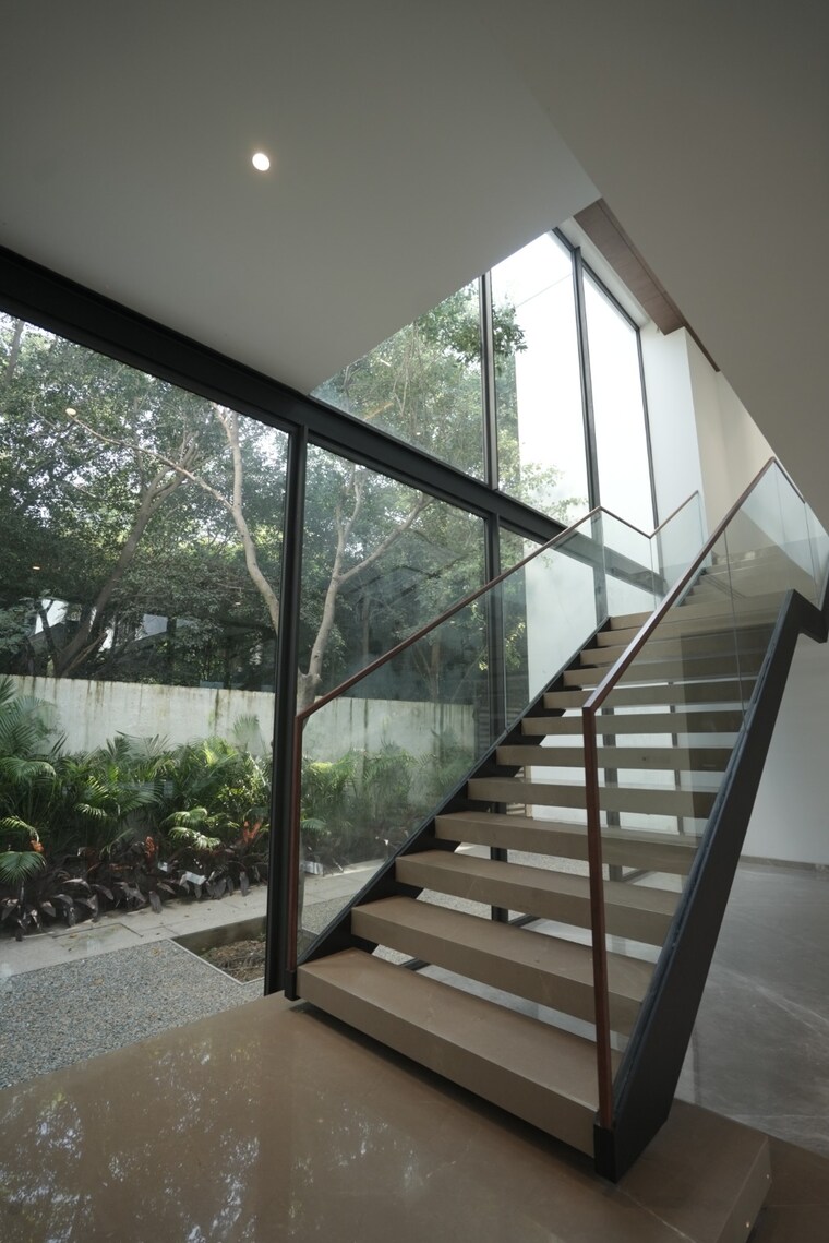 undefined, chattarpur 5 Bedroom 1713 Sq.Yd. Villa In Chattarpur Delhi 9488357