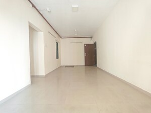 Room in 2 BHK Apartment at Indiabulls Greens, New Panvel – for Sale