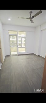 3 BHK + Pooja Room 1470 Sq.Ft. Apartment in Gaur City 5th Avenue