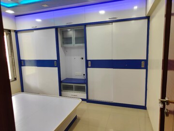 Room in 3 BHK Apartment at Mittal Sun Universe, Sinhagad Road – for Rent