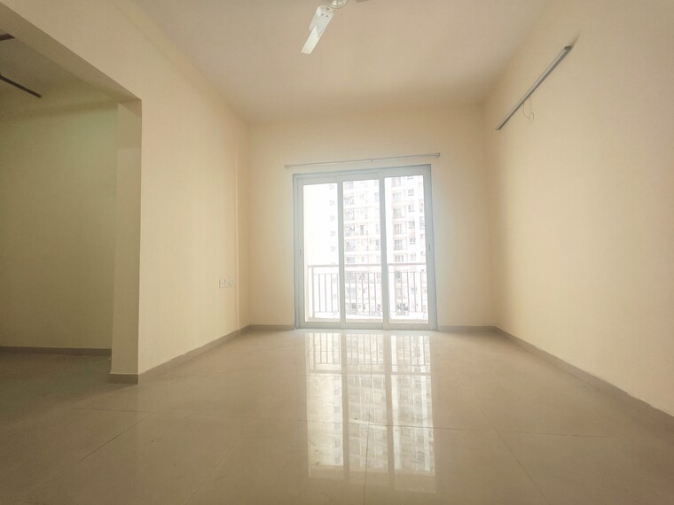 Room, indiabulls-greens 2 Bedroom 756 Sq.Ft. Apartment In New Panvel Navi Mumbai 9488423