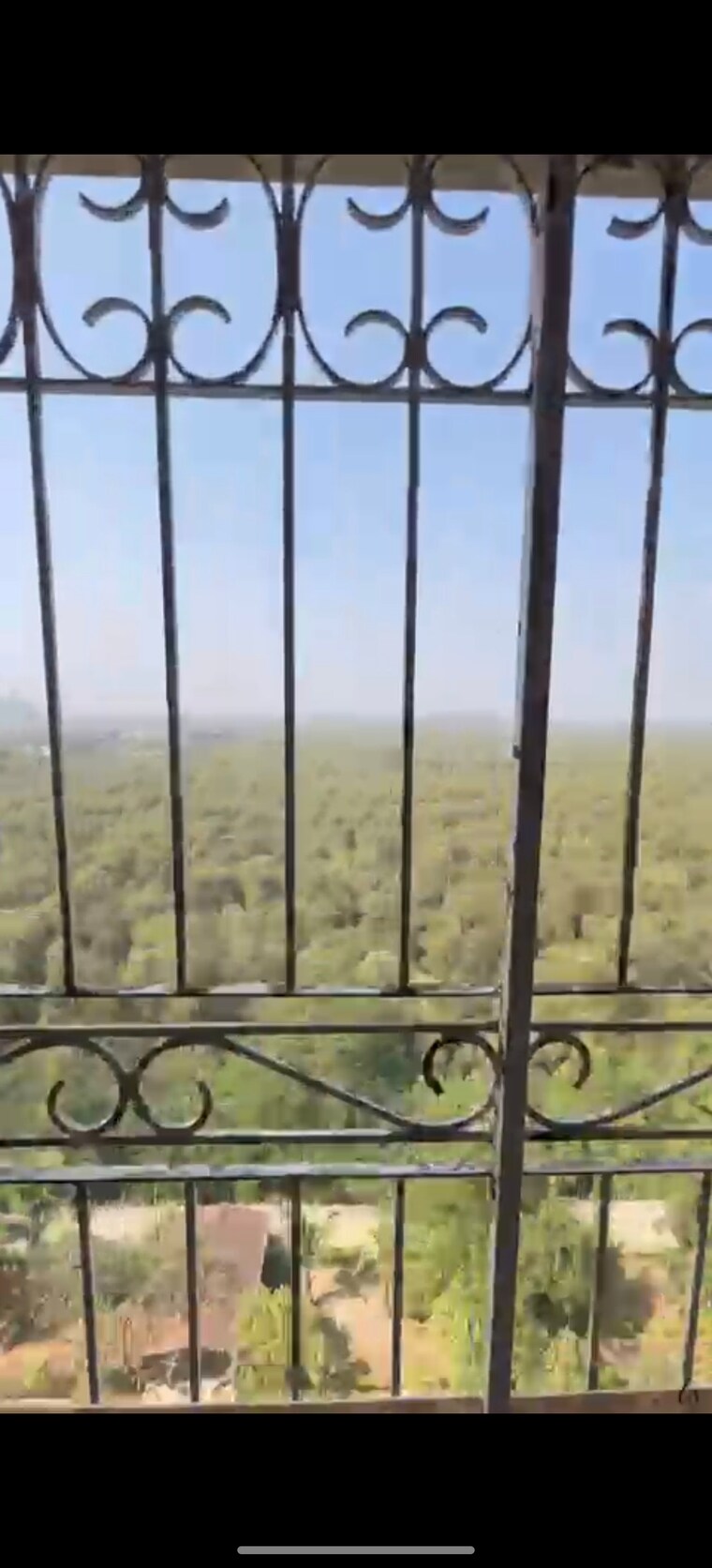 Balcony, lokhandwala complex 4 Bedroom 3300 Sq.Ft. Apartment In Lokhandwala Complex Mumbai 9488414