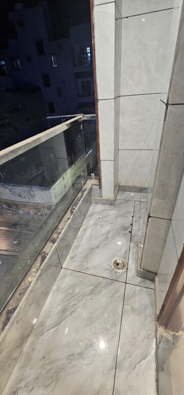 Balcony in 2 BHK Builder Floor at Vipin Garden – for Rent