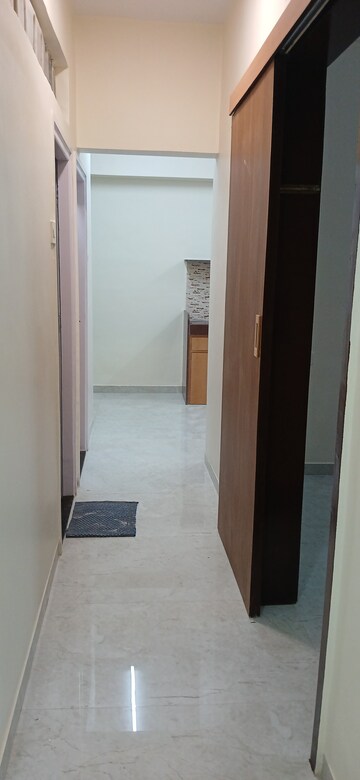 Furnished Amenities in 1 BHK Apartment at Dosti Daffodil, Wadala East – for Rent