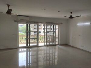 Room in 3 BHK Apartment at Sector 121 – for Rent