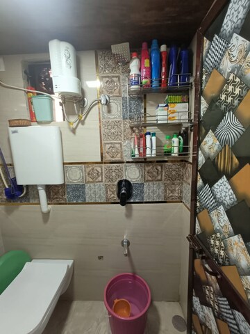 Attached Bathroom in 1 BHK Apartment at Mangalya Andheri East, Andheri East – for Rent