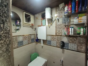 Attached Bathroom in 1 BHK Apartment at Mangalya Andheri East, Andheri East – for Rent