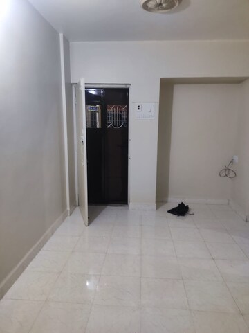 Room in 1 BHK Apartment at Shivalay Complex, Kalyan East – for Sale