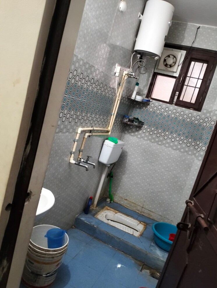 Team Area, vasant kunj 1 Bedroom 700 Sq.Ft. Independent House In Vasant Kunj Delhi 9488662