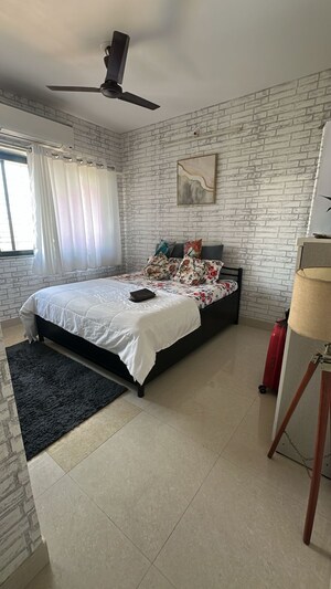 Bedroom in 2 BHK Apartment at Patrachawl Mhada, Goregaon West – for Rent
