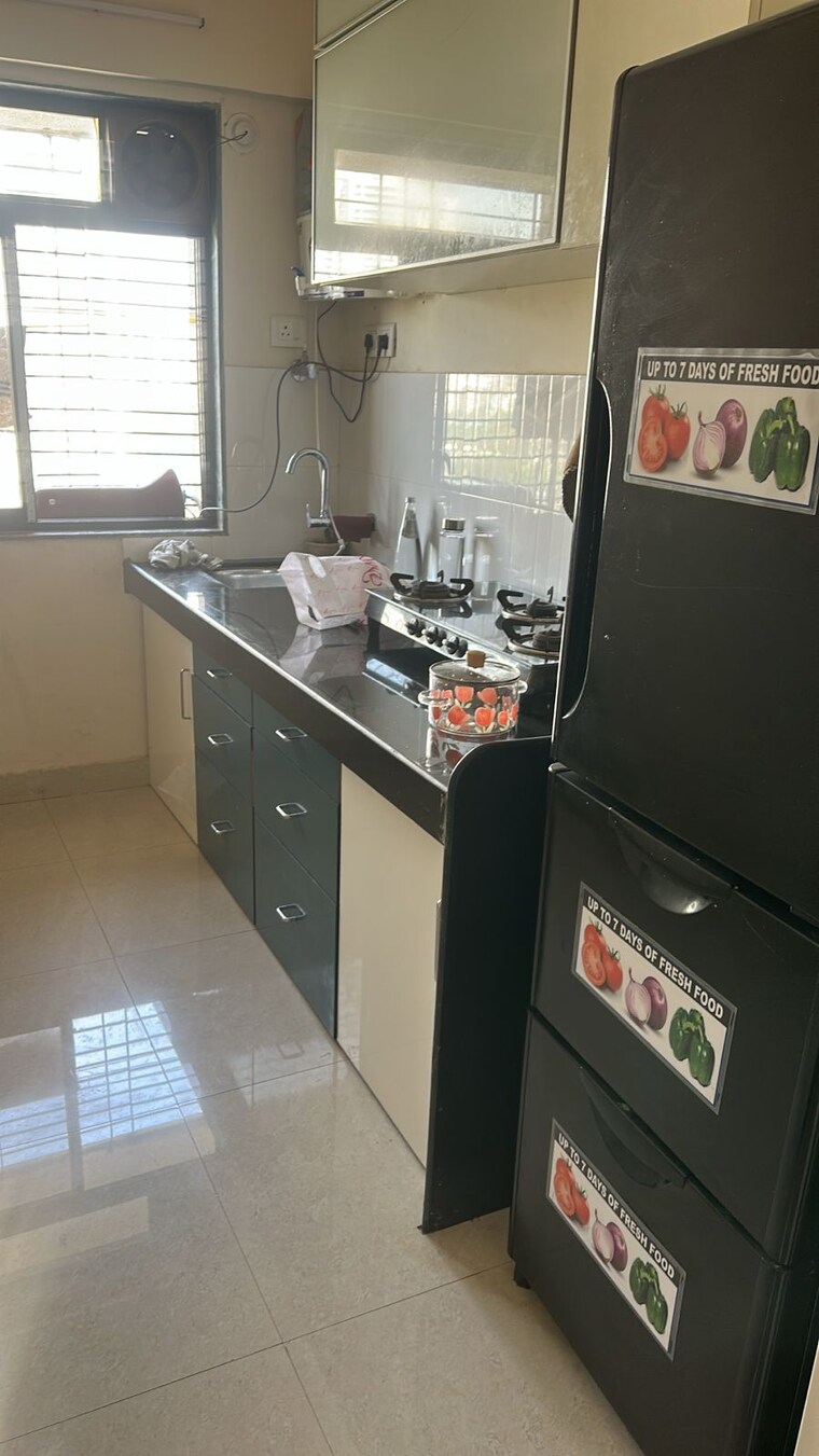 Team Area, patrachawl-mhada 2 Bedroom 800 Sq.Ft. Apartment In Goregaon West Mumbai 9488795