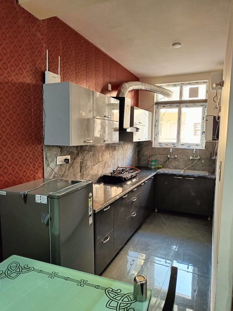 Kitchen, dhakoli 3 Bedroom 1000 Sq.Ft. Builder Floor In Dhakoli Zirakpur 9488788