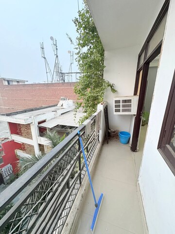 Balcony in 1 BHK Builder Floor at Chattarpur – for Rent