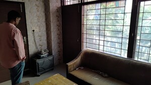 Room in 1 BHK Builder Floor at Pir Machalla – for Sale