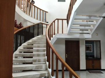 6+ BHK Independent House For Rent in Dlf Farms