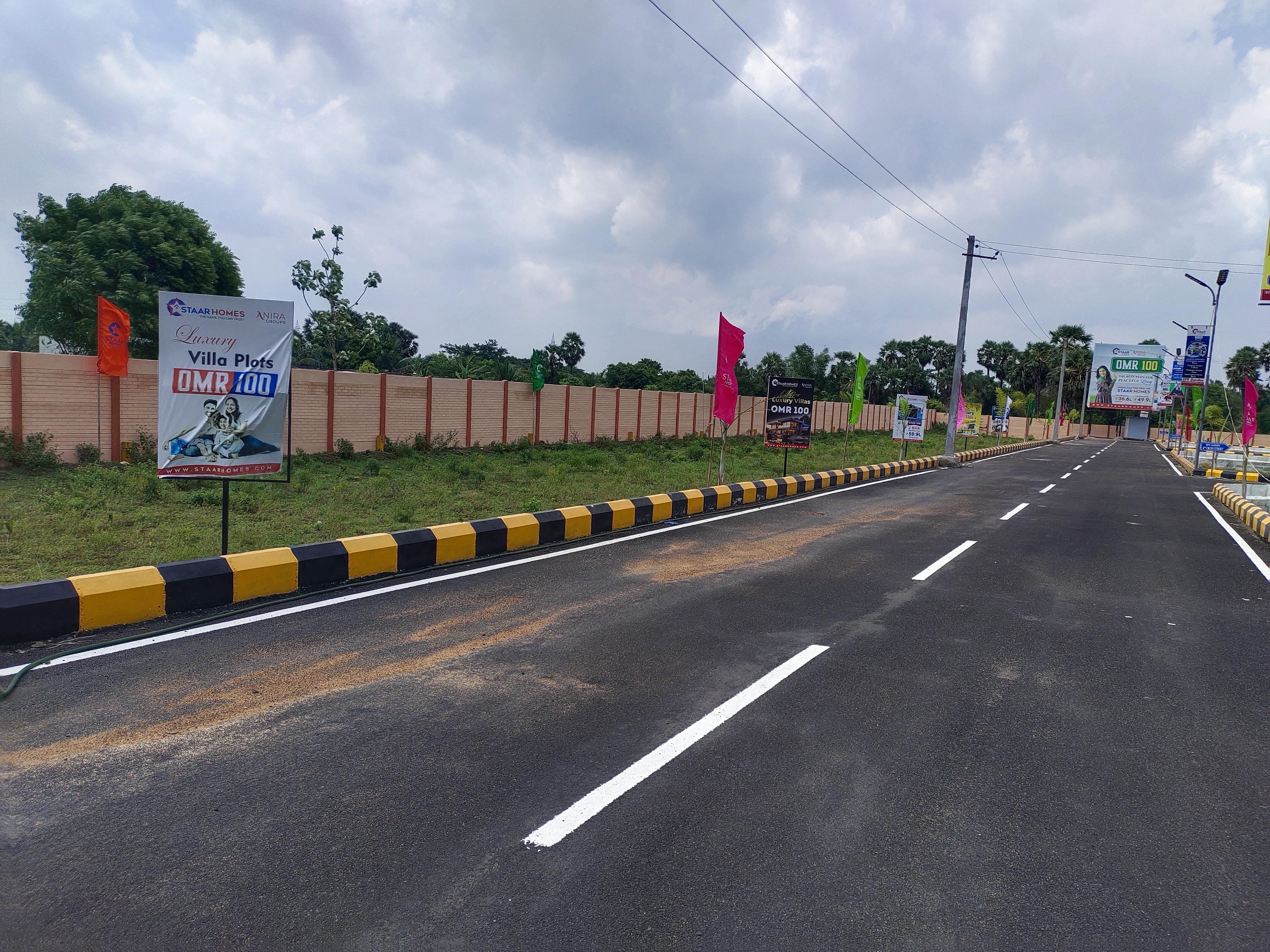 Plot For Sale in Rps Garden 