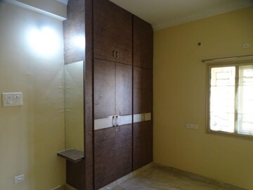 Room in 3 BHK Apartment at SR Homes Kukatpally, Kukatpally – for Rent