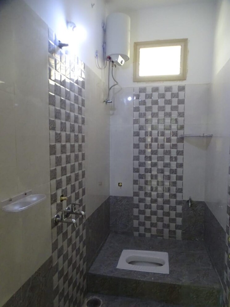 Bathroom, sr-homes-kukatpally 3 Bedroom 1800 Sq.Ft. Apartment In Kukatpally Hyderabad 9488830