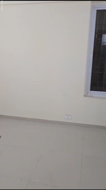 Room in 2 BHK Apartment at Wave Dream Homes, Wave City – for Sale