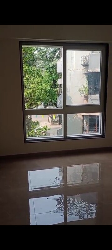 Room in 1 BHK Apartment at Andheri West – for Rent