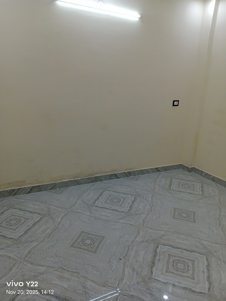 Room, nirman vihar 1 Bedroom 450 Sq.Ft. Independent House In Nirman Vihar Delhi 9488994