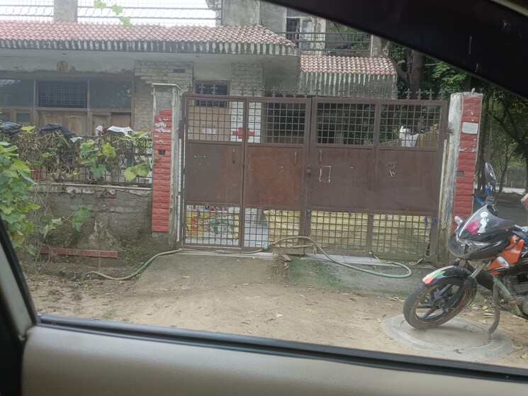 Exterior View, omicron ii greater noida 3.5 Bedroom 250 Sq.Mt. Independent House In Omicron Ii Greater Noida Greater Noida 9488993