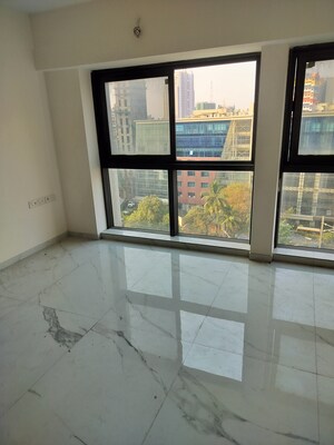 Room in 1 RK Apartment at Level The Residences, Andheri West – for Rent